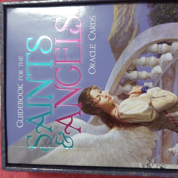 Saints & Angels Oracle Cards - Picture 4 of 4